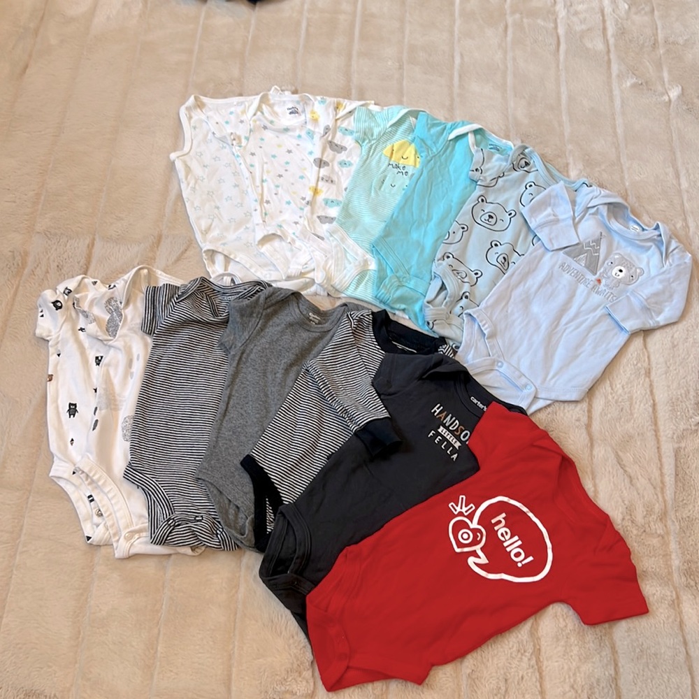 Set of 14 Onesies 0-3M. 3M. Cotton. Like new